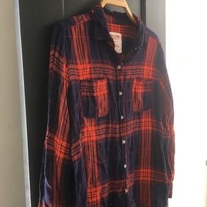 Women’s flannel shirt